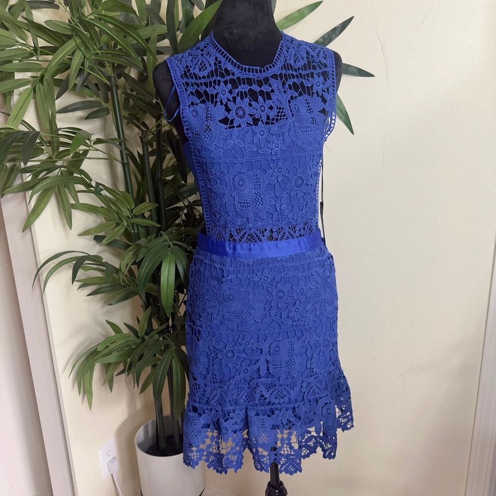 Romeo + Juliet Couture Lace Cutout Dress Women's Small Royal Blue NWT